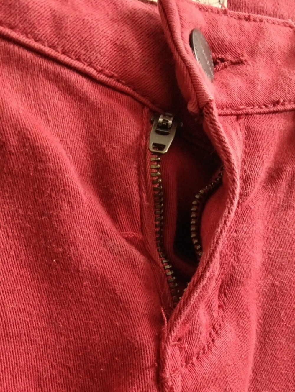 Bullhead Raspberry Pink Skinny Jeans - Picture 2 of 6